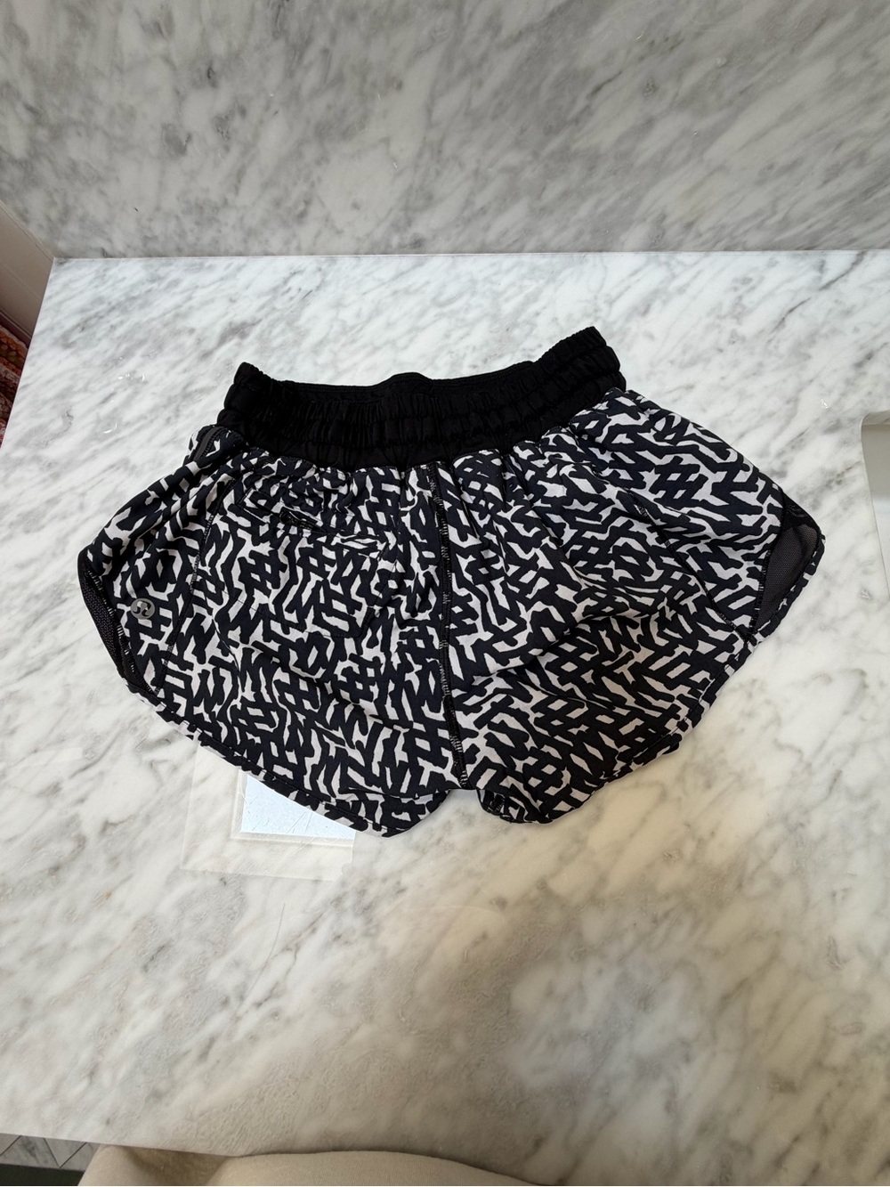 lululemon athletica Black and White Patterned Women’s Shorts